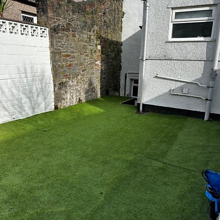 Studio Flat Twin - Town Centre Merthyr Tydfil Exterior foto